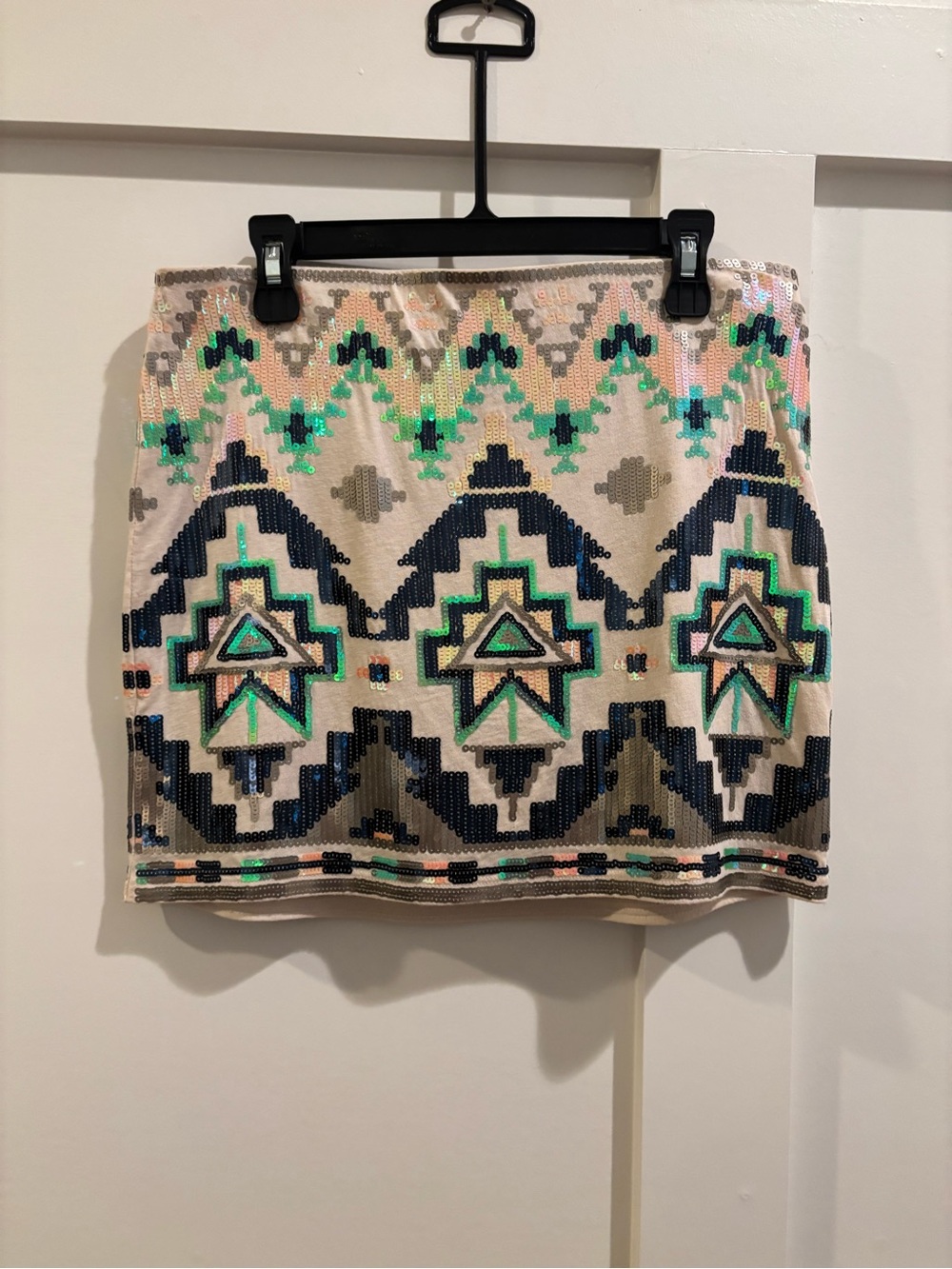 Express Sequin Geo Mini Skirt in Cream, Navy and Green